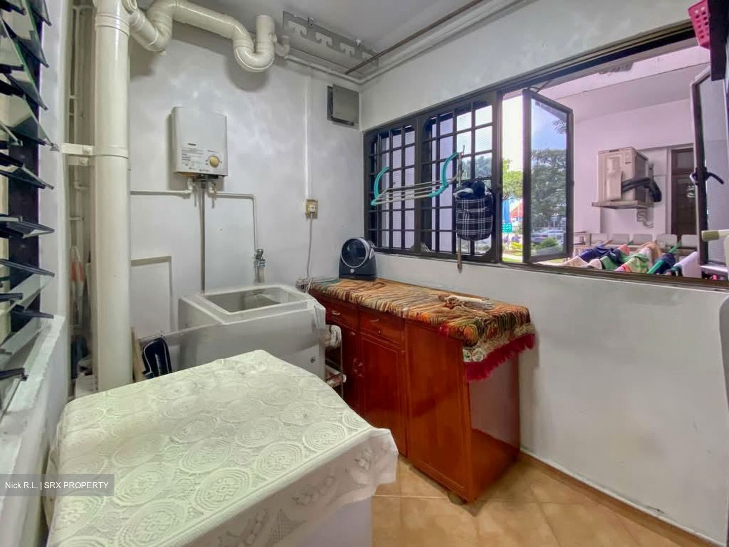 Blk 232 Compassvale Plains (Sengkang), HDB 5 Rooms #559352811